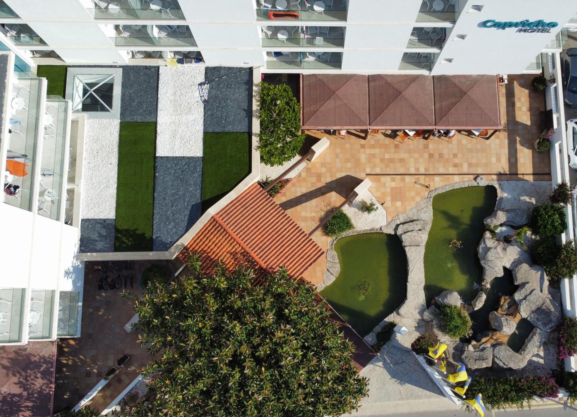 Hotel Capricho กาลารัตจาดา ภายนอก รูปภาพ